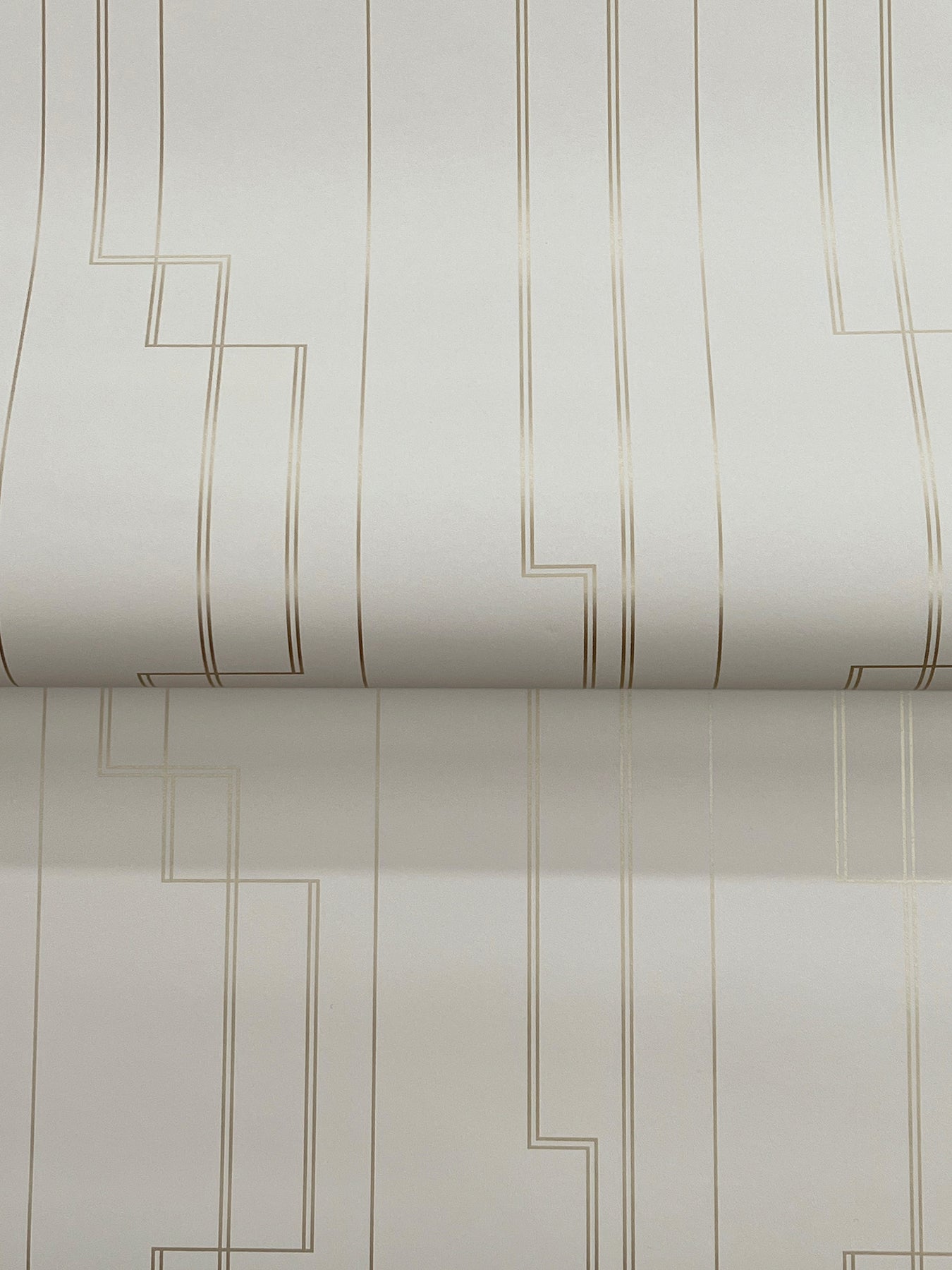anson-taupe-deco-detailing-wallpaper-york-wallcoverings-4198-27812