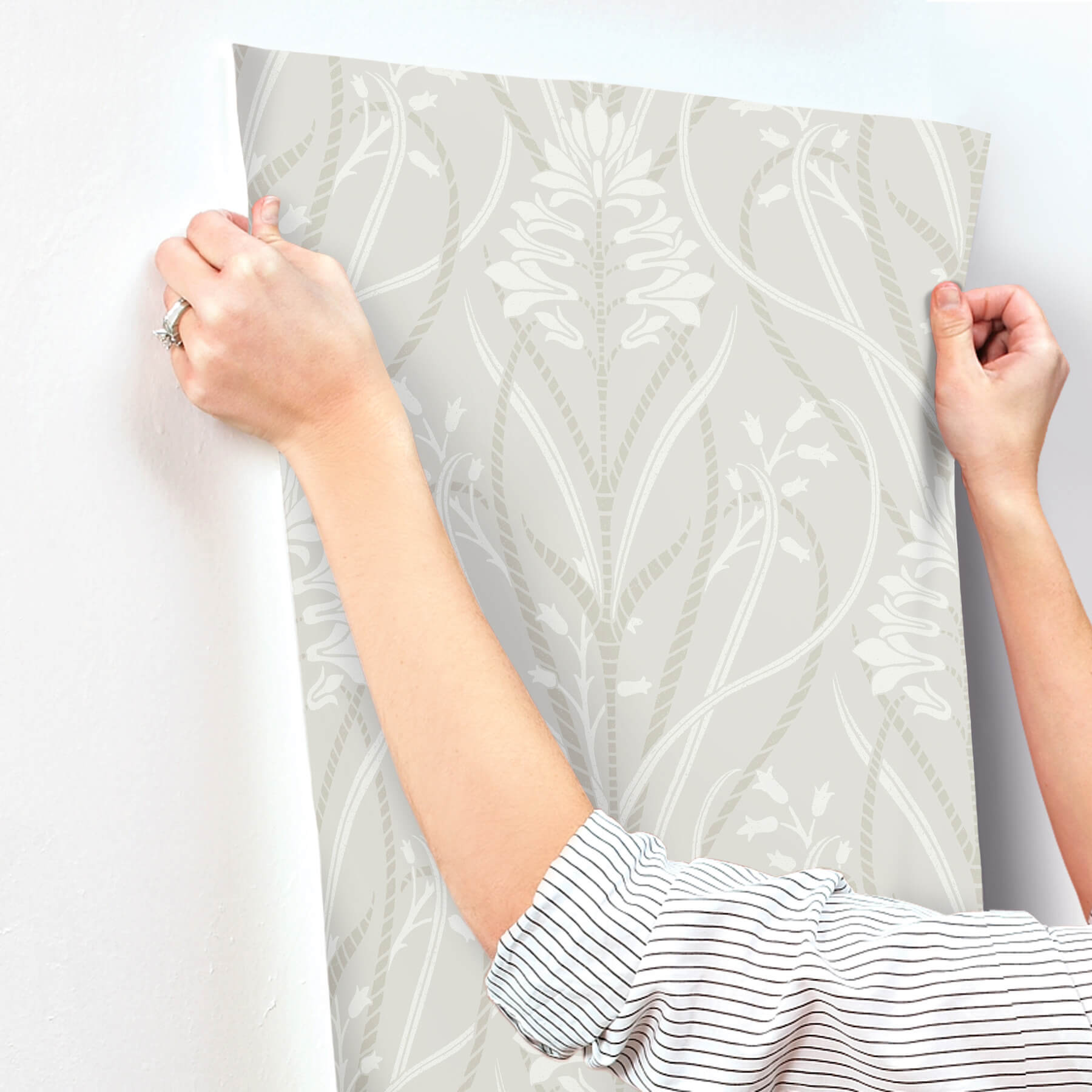 rosalind-dove-iris-damask-wallpaper-york-wallcoverings-4198-27819 - York Wallcoverings Wallpaper