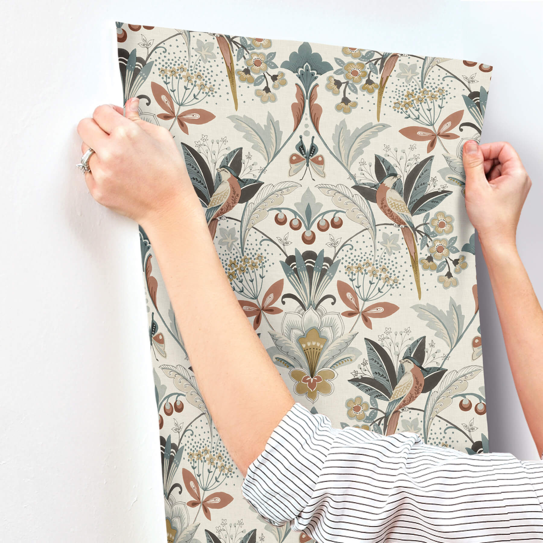 bernadette-rose-garden-wilderness-wallpaper-york-wallcoverings-4198-27837 - York Wallcoverings Wallpaper