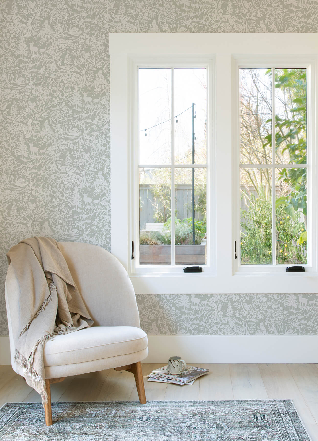 alrick-sage-forest-venture-wallpaper-york-wallcoverings-3125-72323 - York Wallcoverings Papel pintado