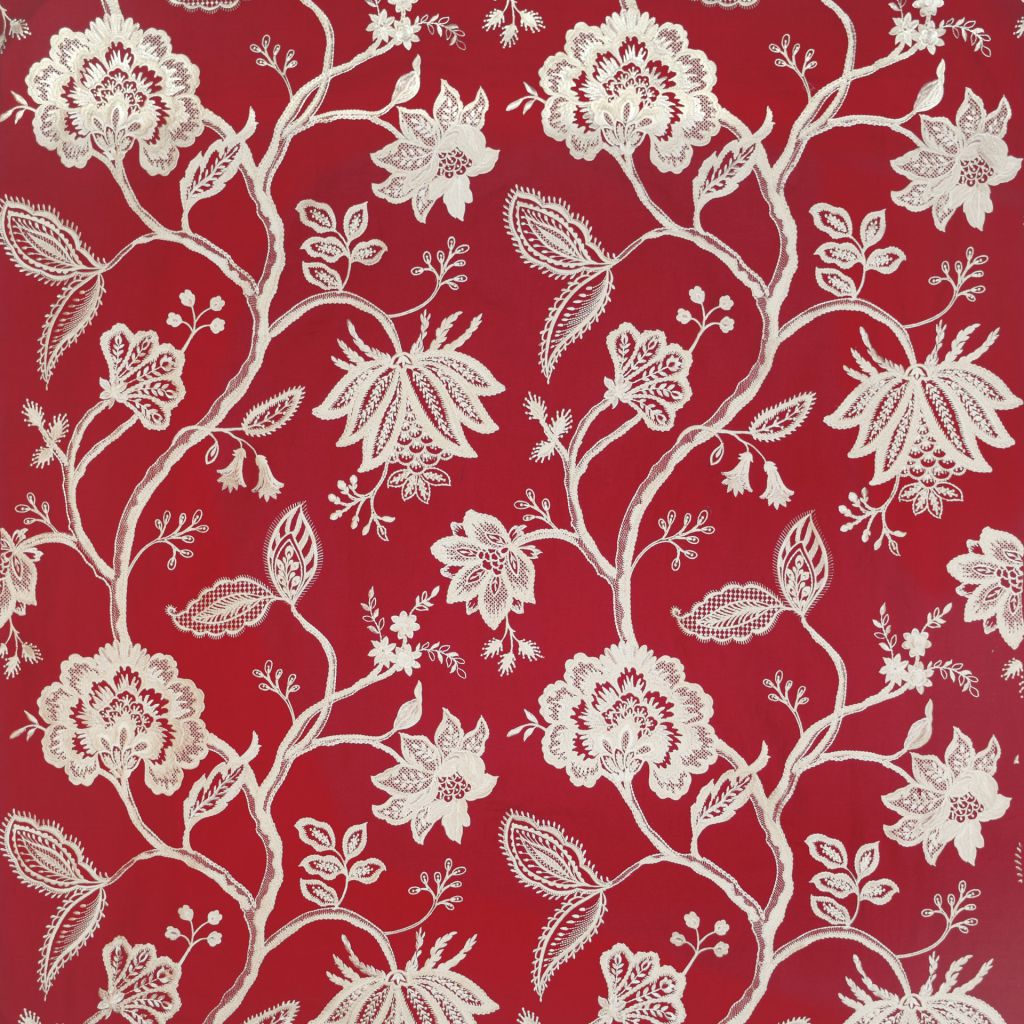 Hampton Court â Firethorn