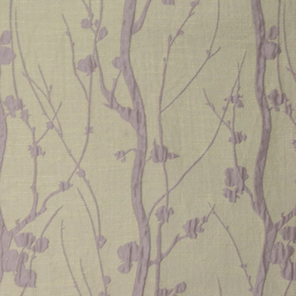 SOLITARY MOMENT – Lilac