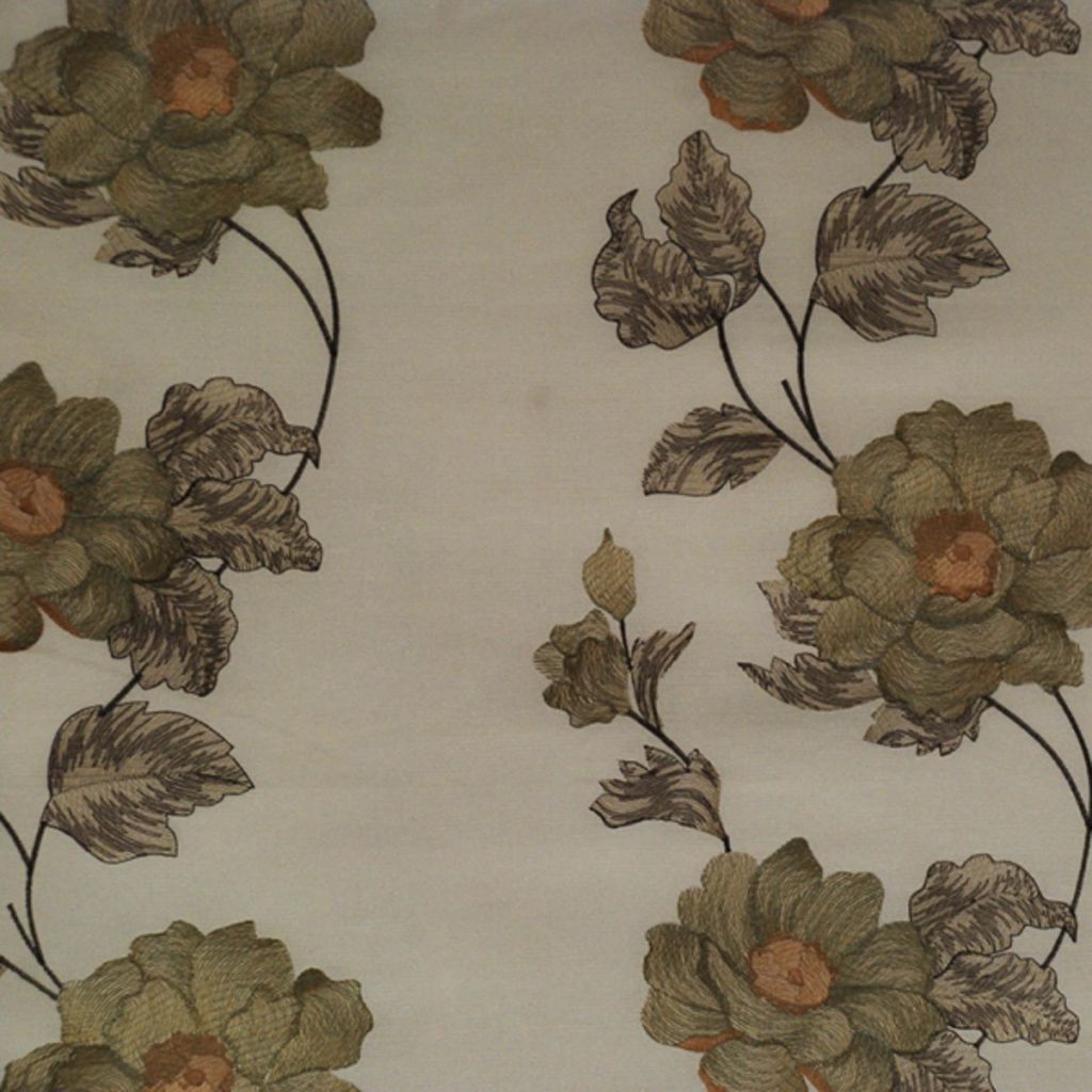 MONUMENTAL – Frosty