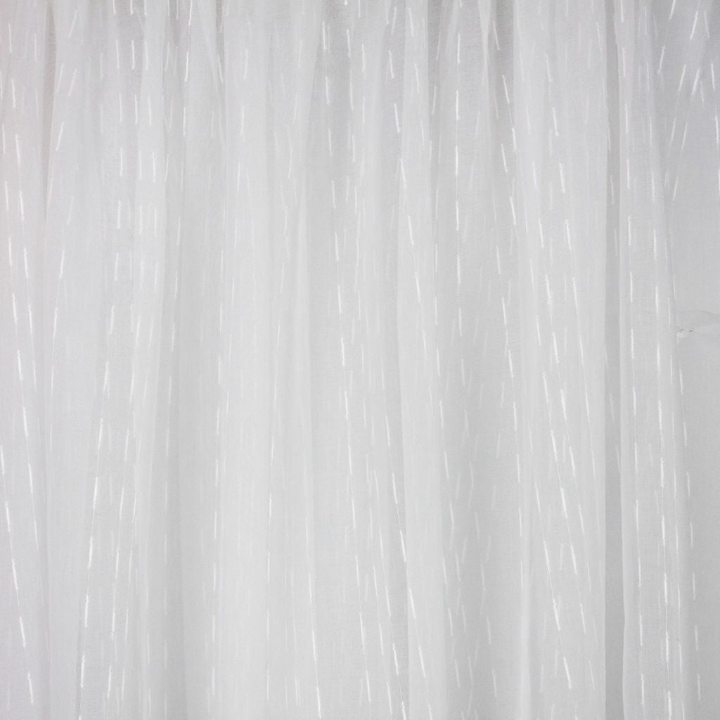 Xavier â White Cloud - RM Coco Fabric