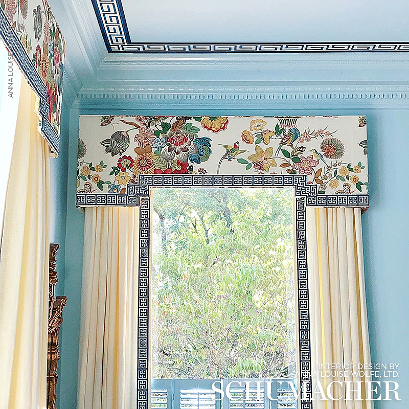 LANSDALE-BOUQUET-SPRING-SCHUMACHER-173070