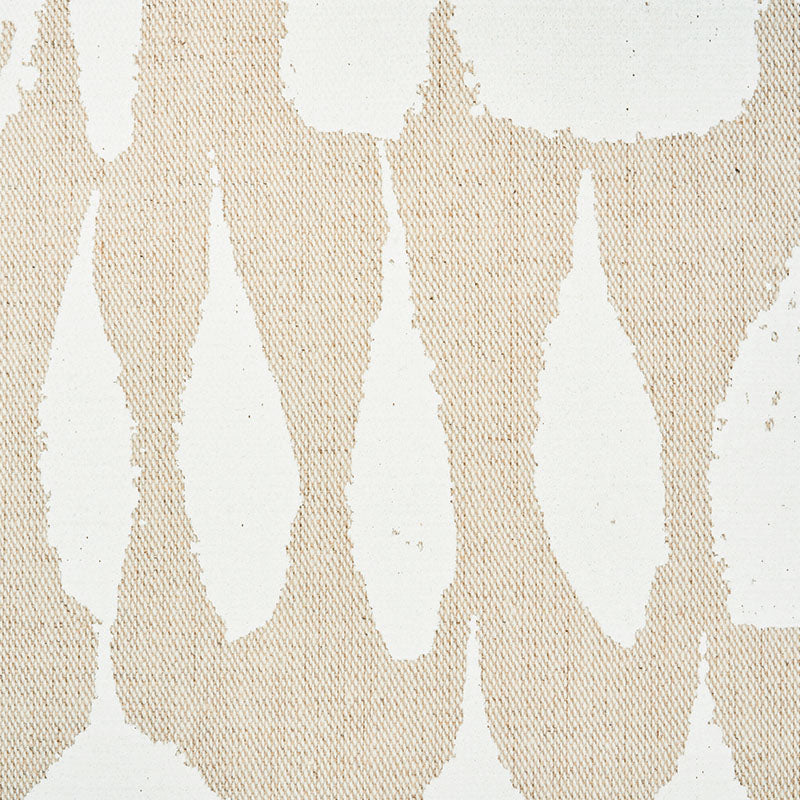 QUEEN-OF-SPAIN-NATURAL-SCHUMACHER-175205