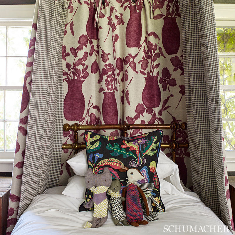 HUGO-FLORAL-FUCHSIA-SCHUMACHER-176240