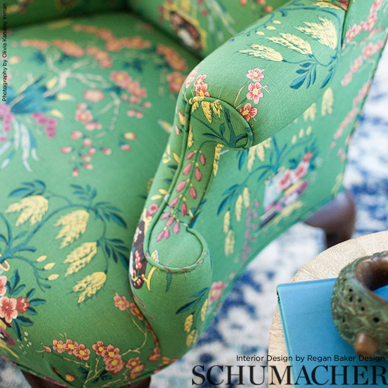 MING-VASE-JADE-SCHUMACHER-176731