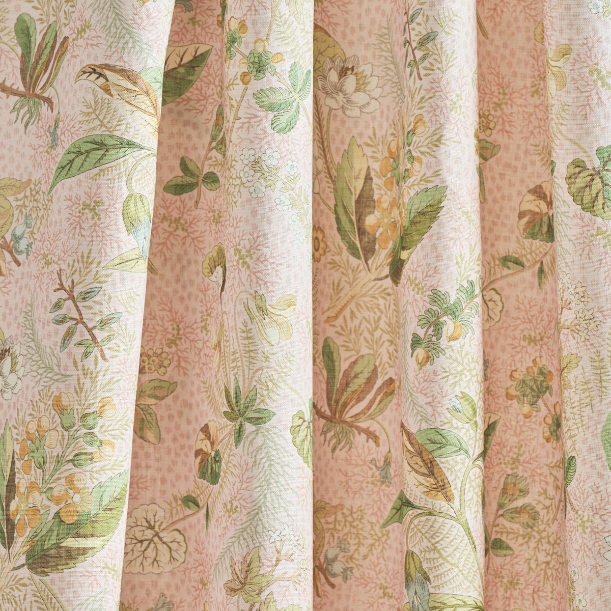 BLACKWELL-LINEN-BLUSH-SCHUMACHER-180092