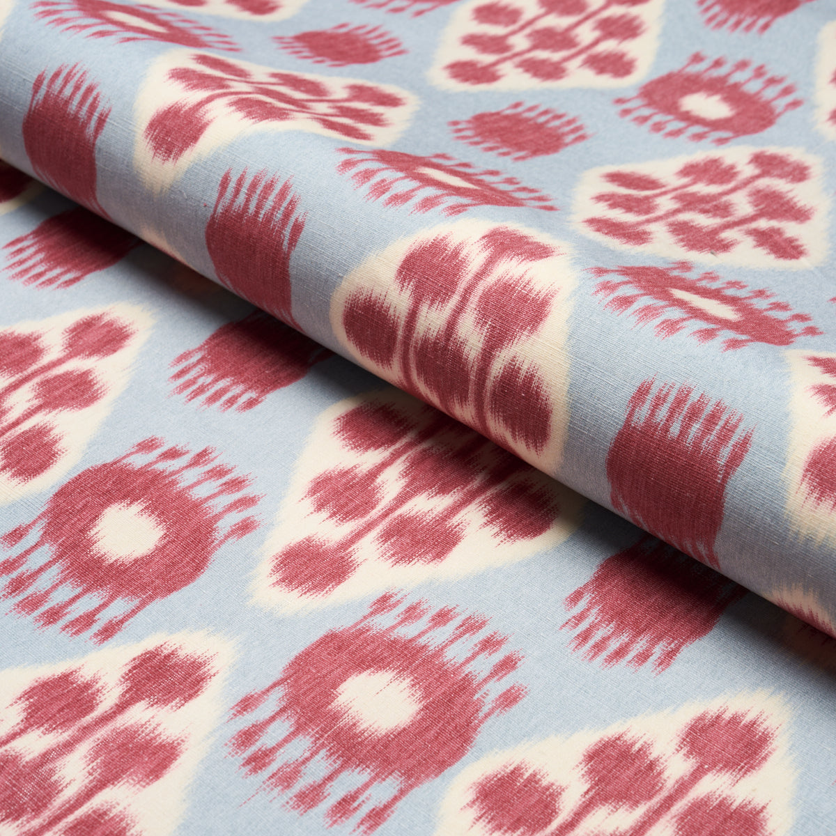 HAMILTON-IKAT-SKY-AND-CHERRY-SCHUMACHER-181301