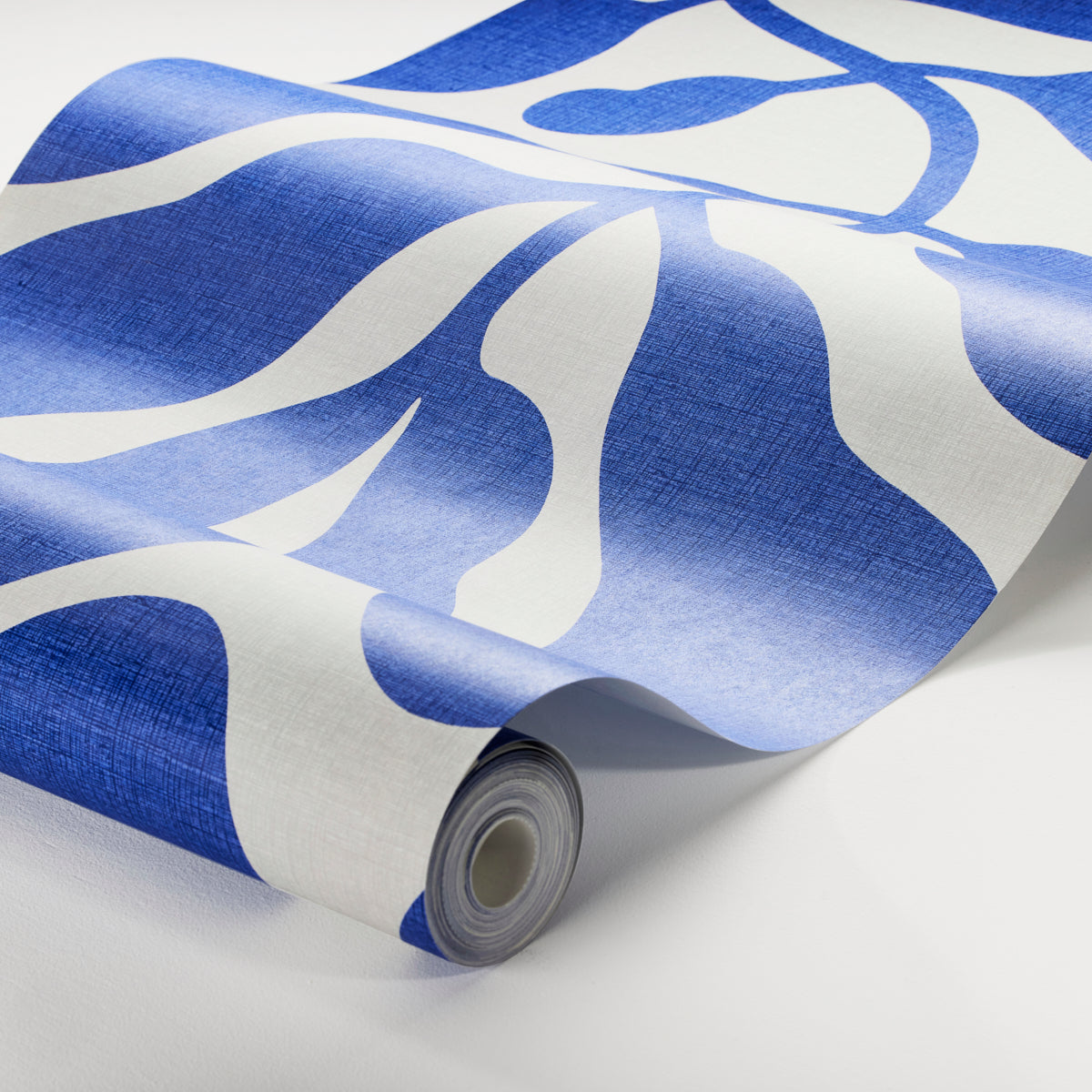 MY-SECRET-GARDEN-GRAND-MURAL-COBALT-SCHUMACHER-2078
