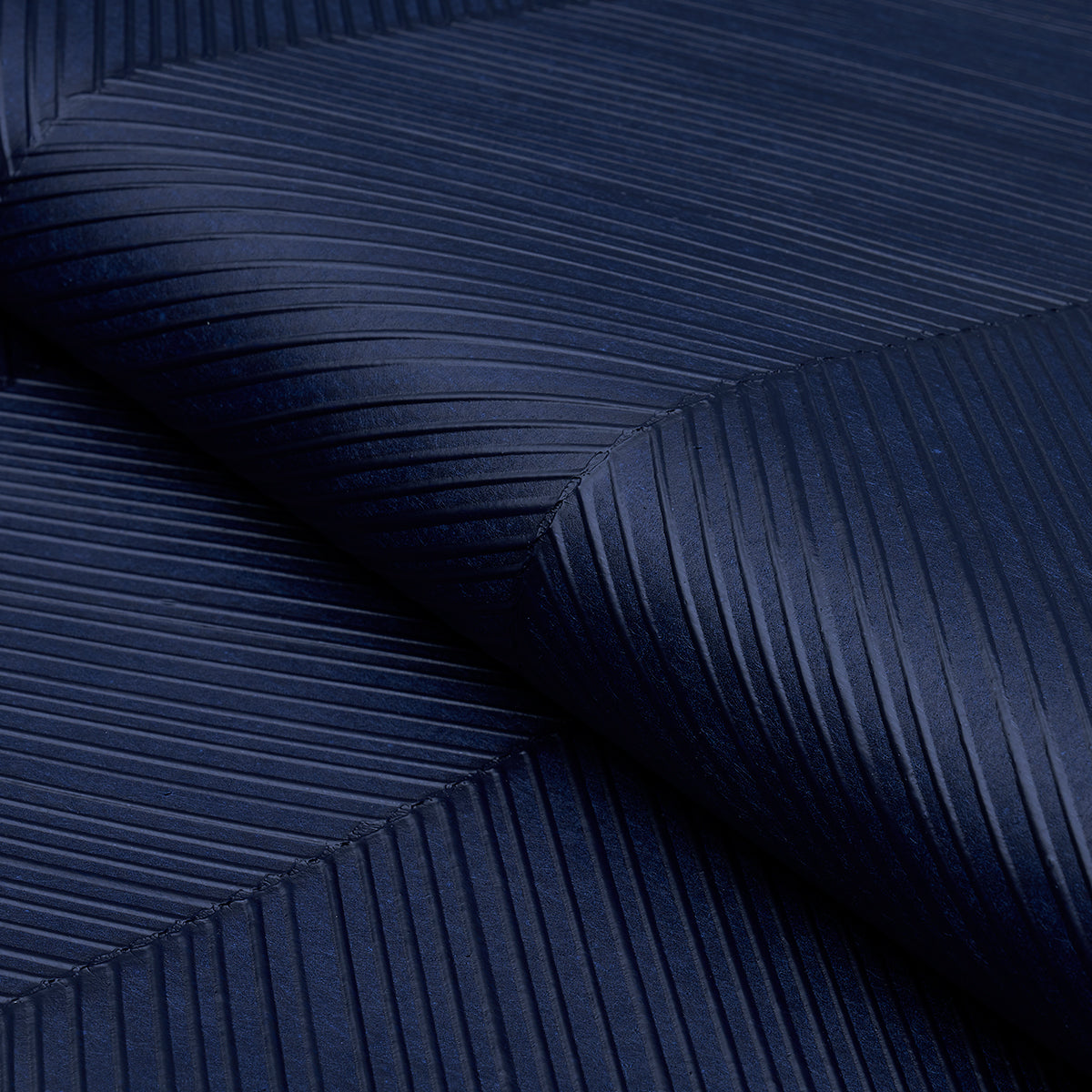 CHEVRON-TEXTURE-MIDNIGHT-BLUE-SCHUMACHER-5005654