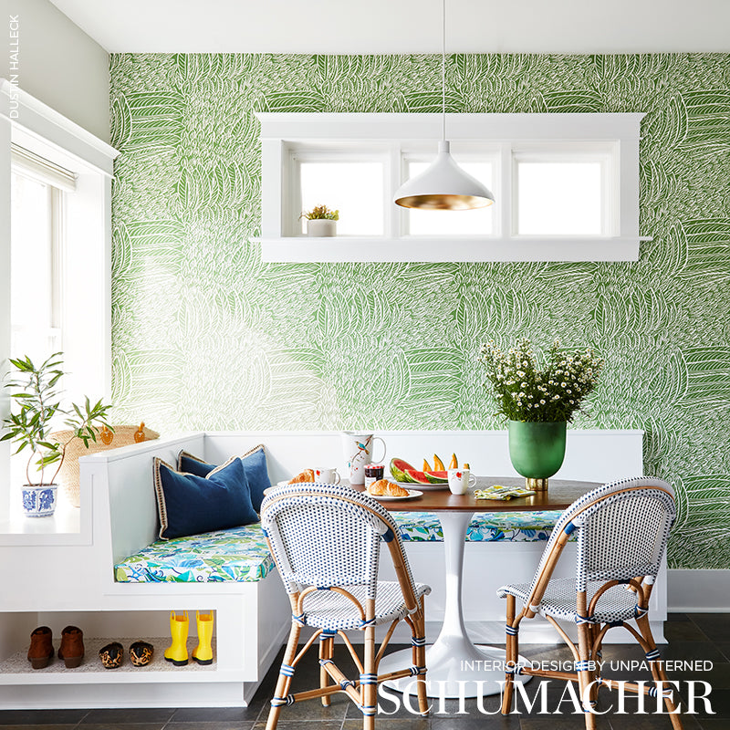 FEATHERFEST-LEAF-SCHUMACHER-5007563