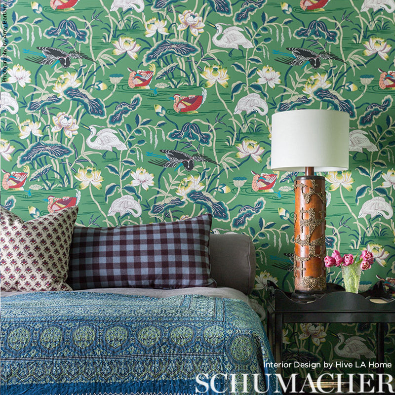 LOTUS-GARDEN-LEAF-SCHUMACHER-5008433