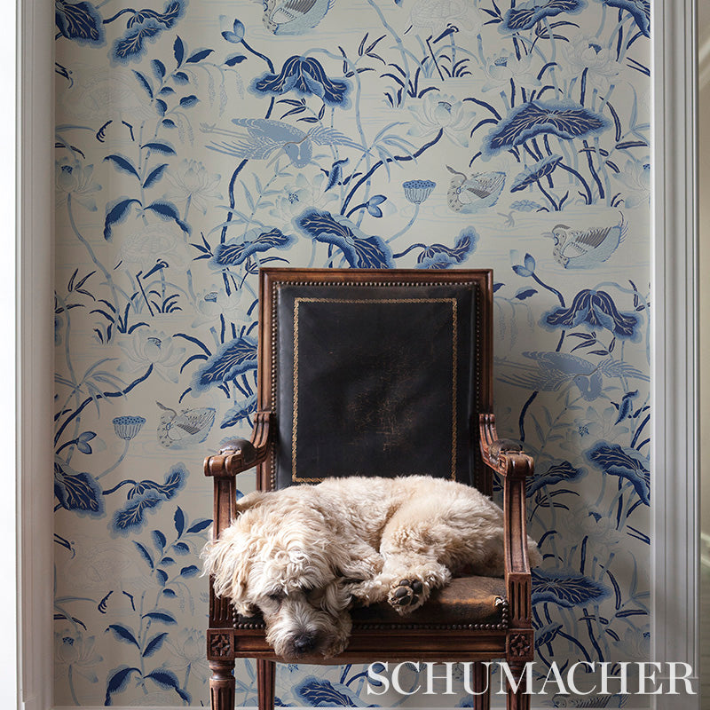 LOTUS-GARDEN-PORCELAIN-SCHUMACHER-5008435