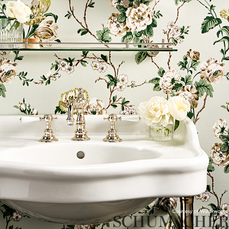 BETTY-CELADON-SCHUMACHER-5009872