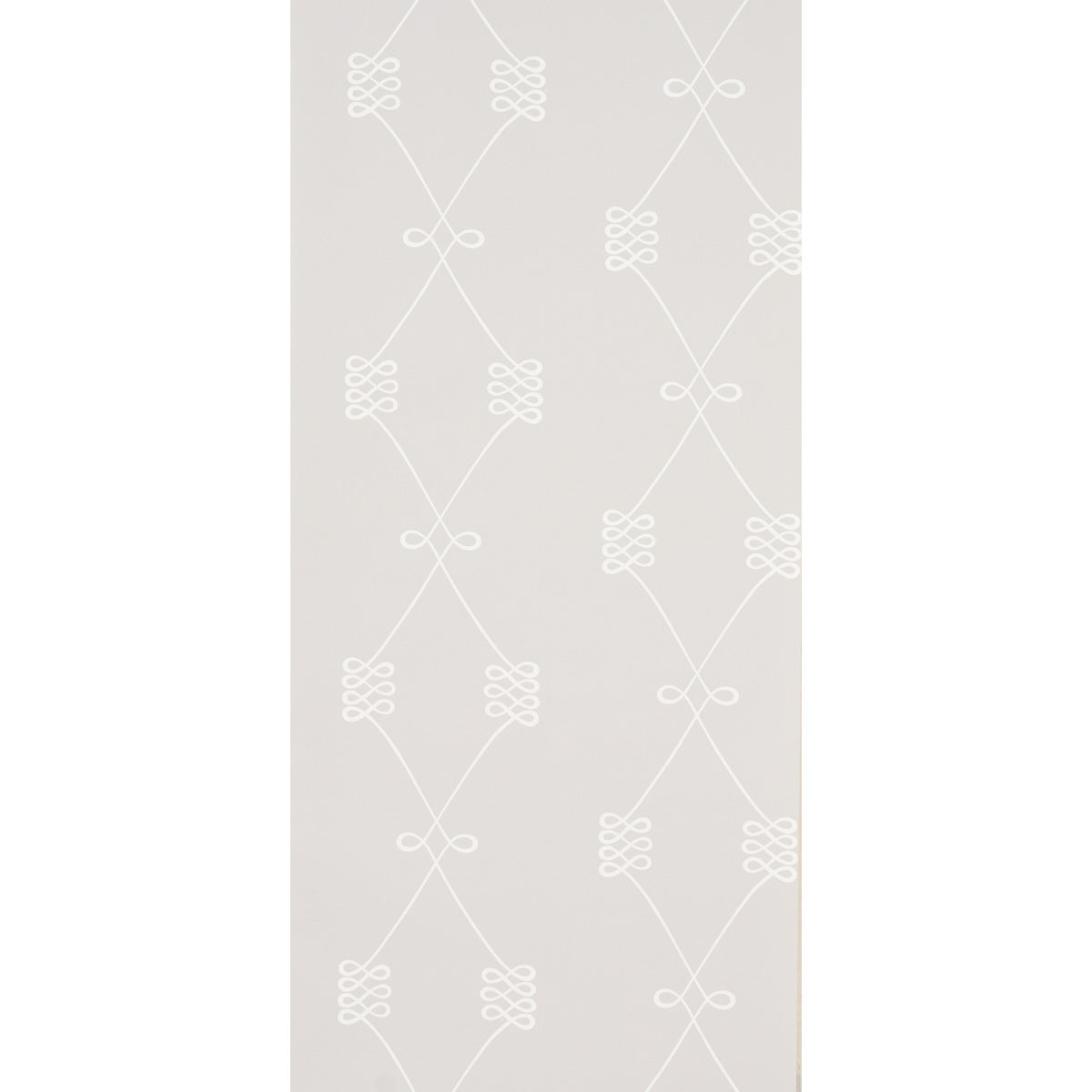 NICOLETTE-WHITE-ON-GREY-SCHUMACHER-5013831