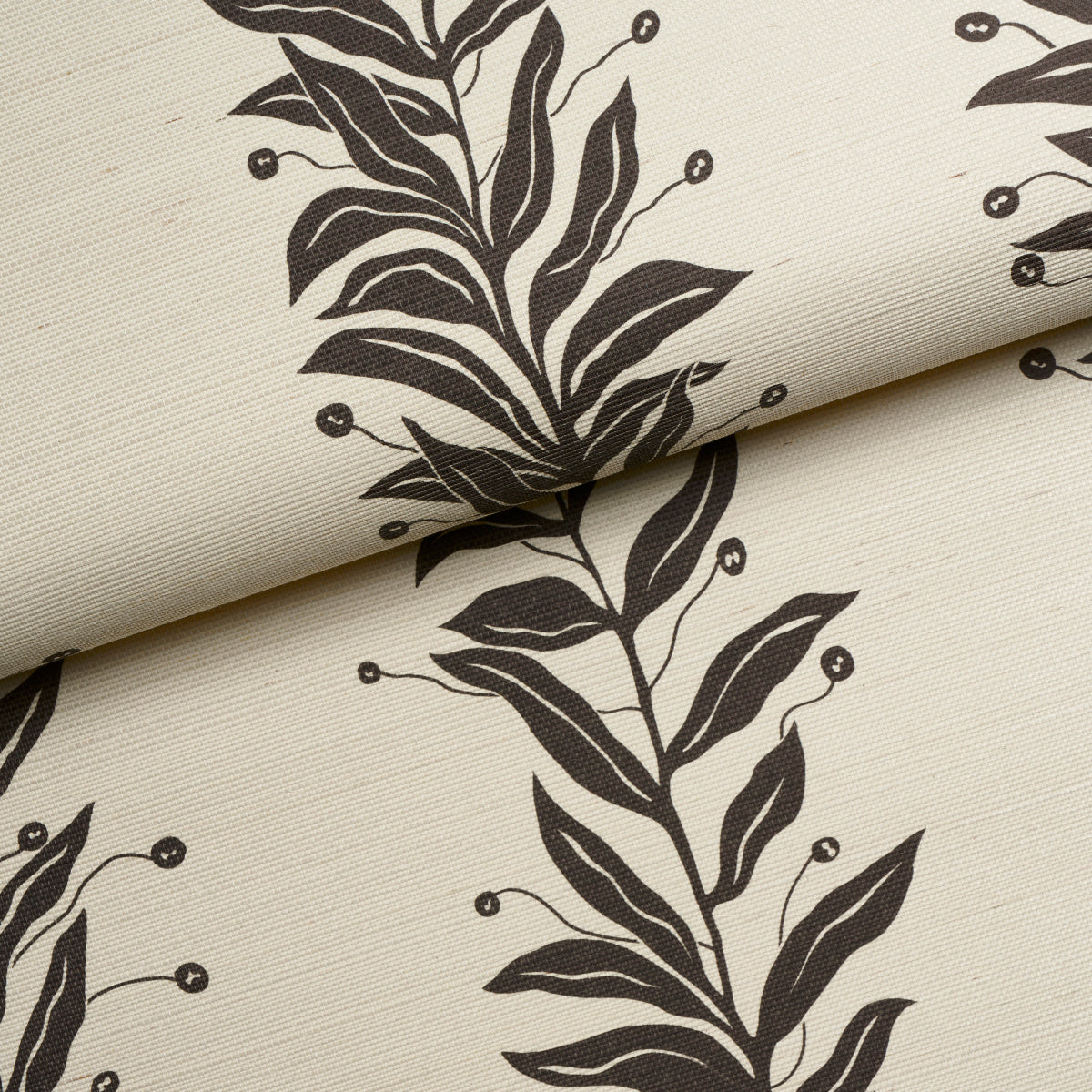 TENDRIL-STRIPE-SISAL-BLACK-CREAM-SCHUMACHER-5015562