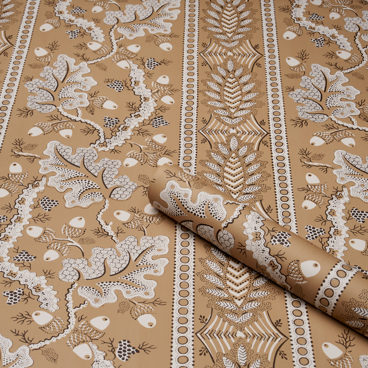 RICHMOND-HOUSE-SAFFRON-SCHUMACHER-5017010