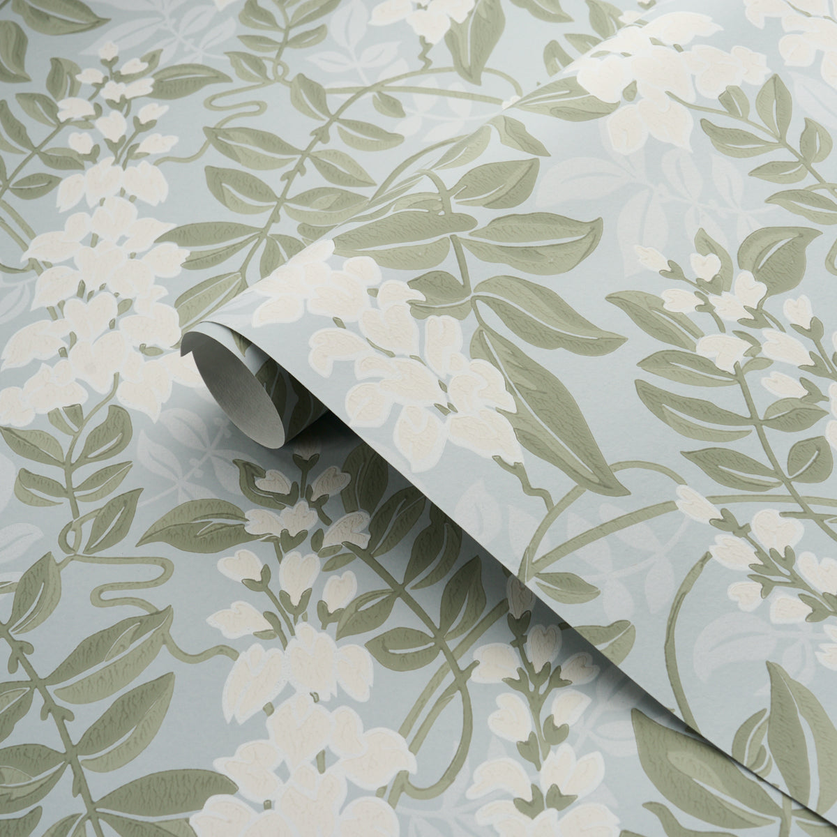 LUCIA-WISTERIA-SKY-SCHUMACHER-5017531