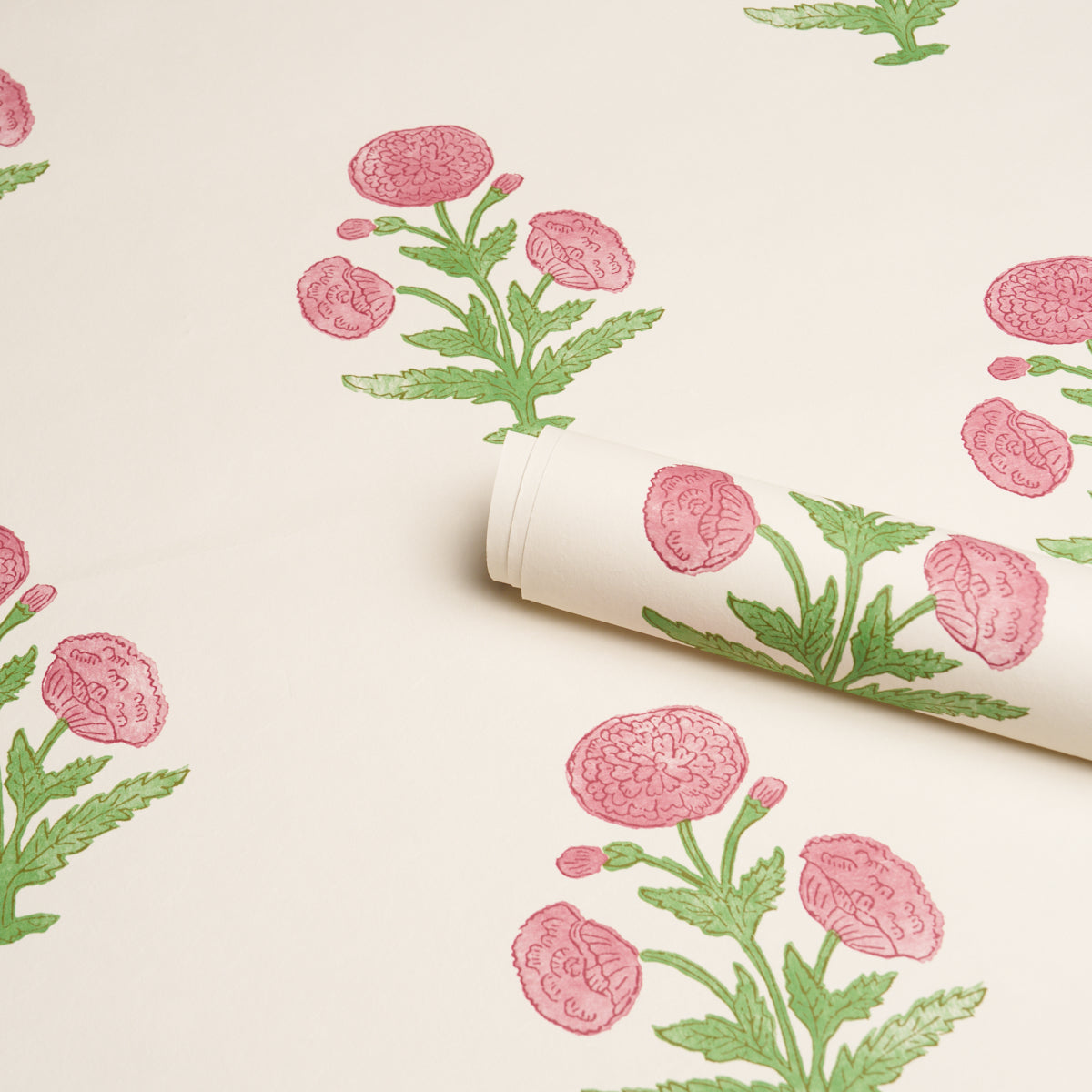 POPPY-PRINT-ROSE-GRASS-SCHUMACHER-5017980