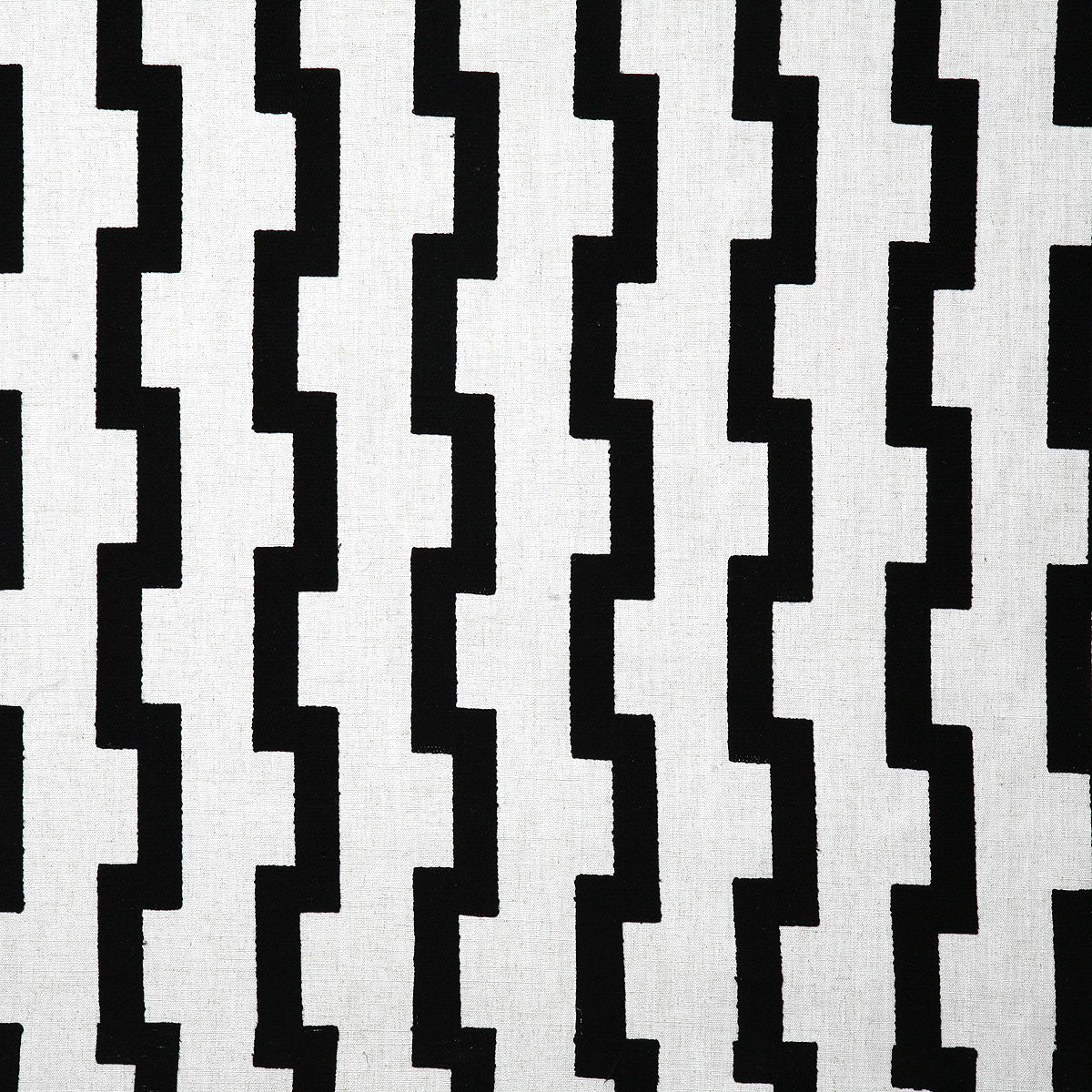 6672-mayrose-domino-pindler - Pindler Fabric
