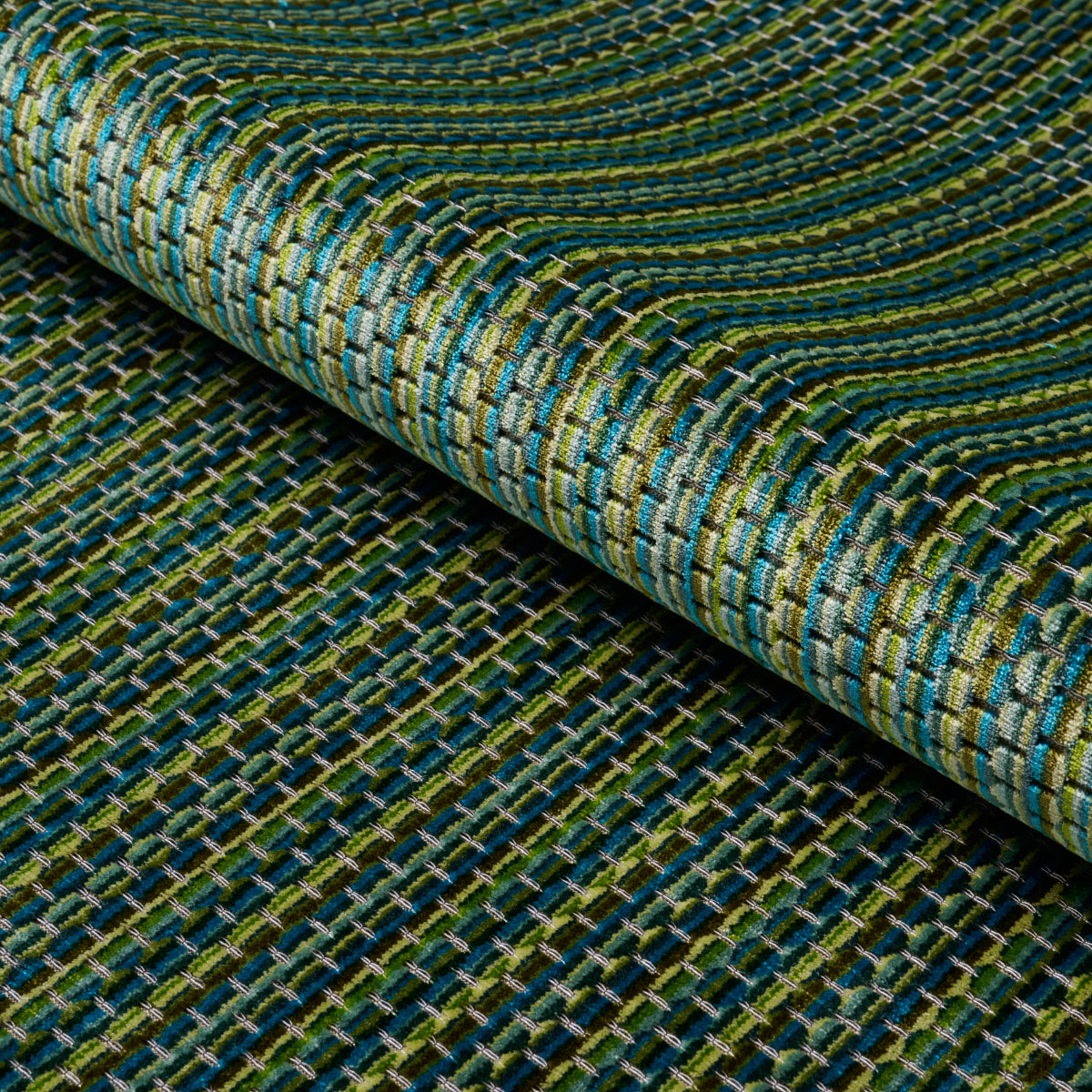DOWNTOWN-VELVET-PEACOCK-SCHUMACHER-66917