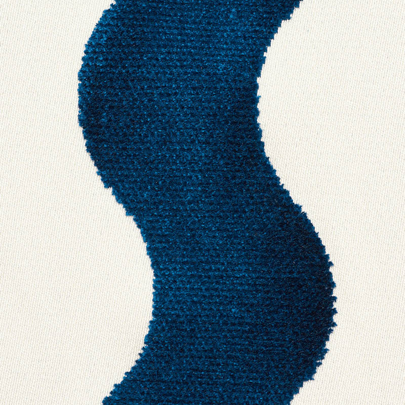 THE-WAVE-VELVET-NAVY-SCHUMACHER-69423