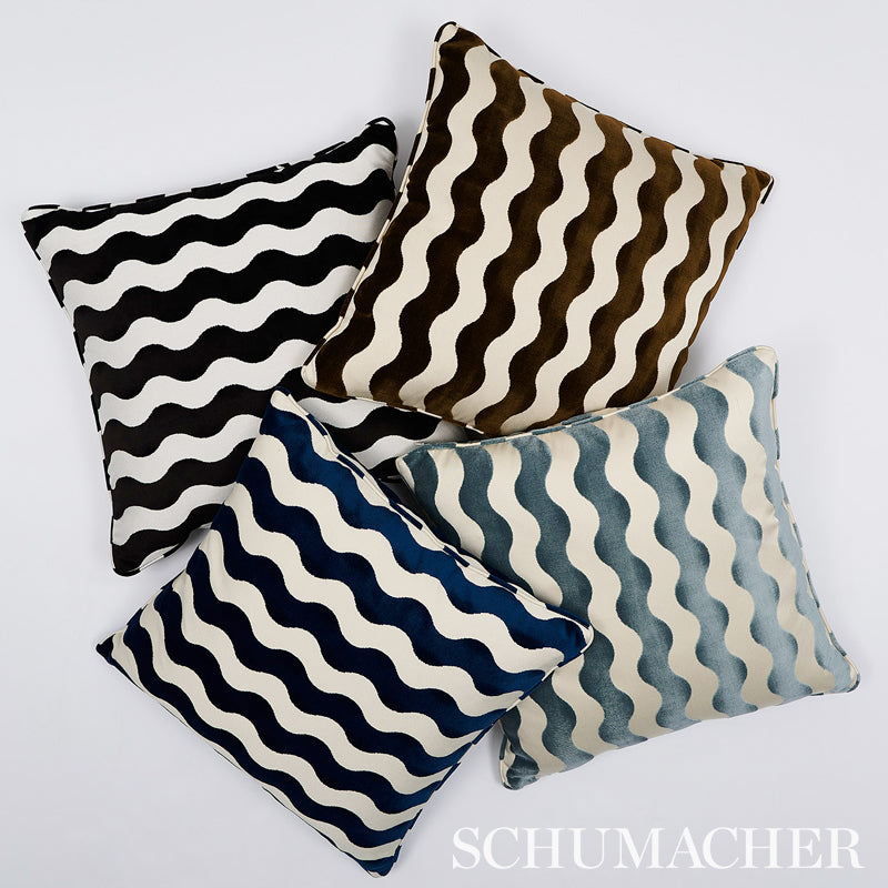 THE-WAVE-VELVET-NAVY-SCHUMACHER-69423