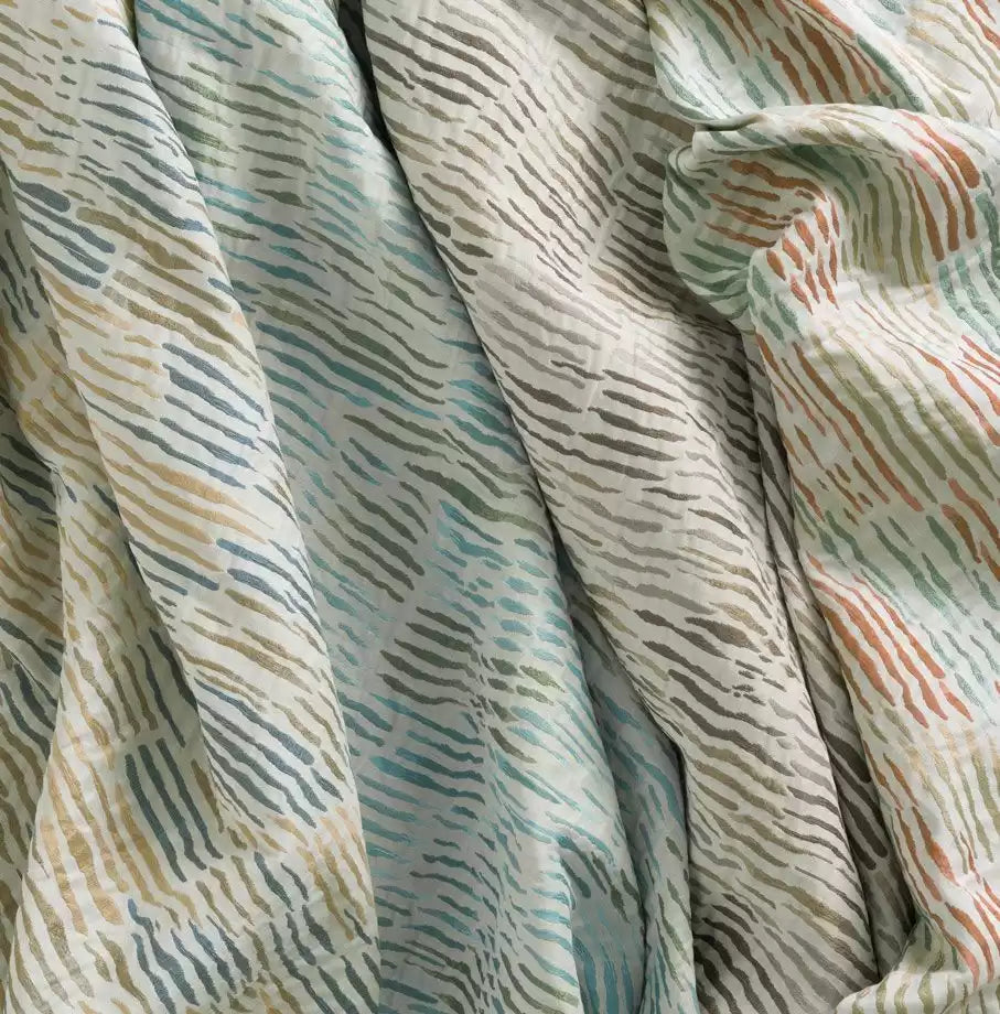 Les Indiennes Arles Chocolate/Grey - Nina Campbell - NCF4333-02 Fabric