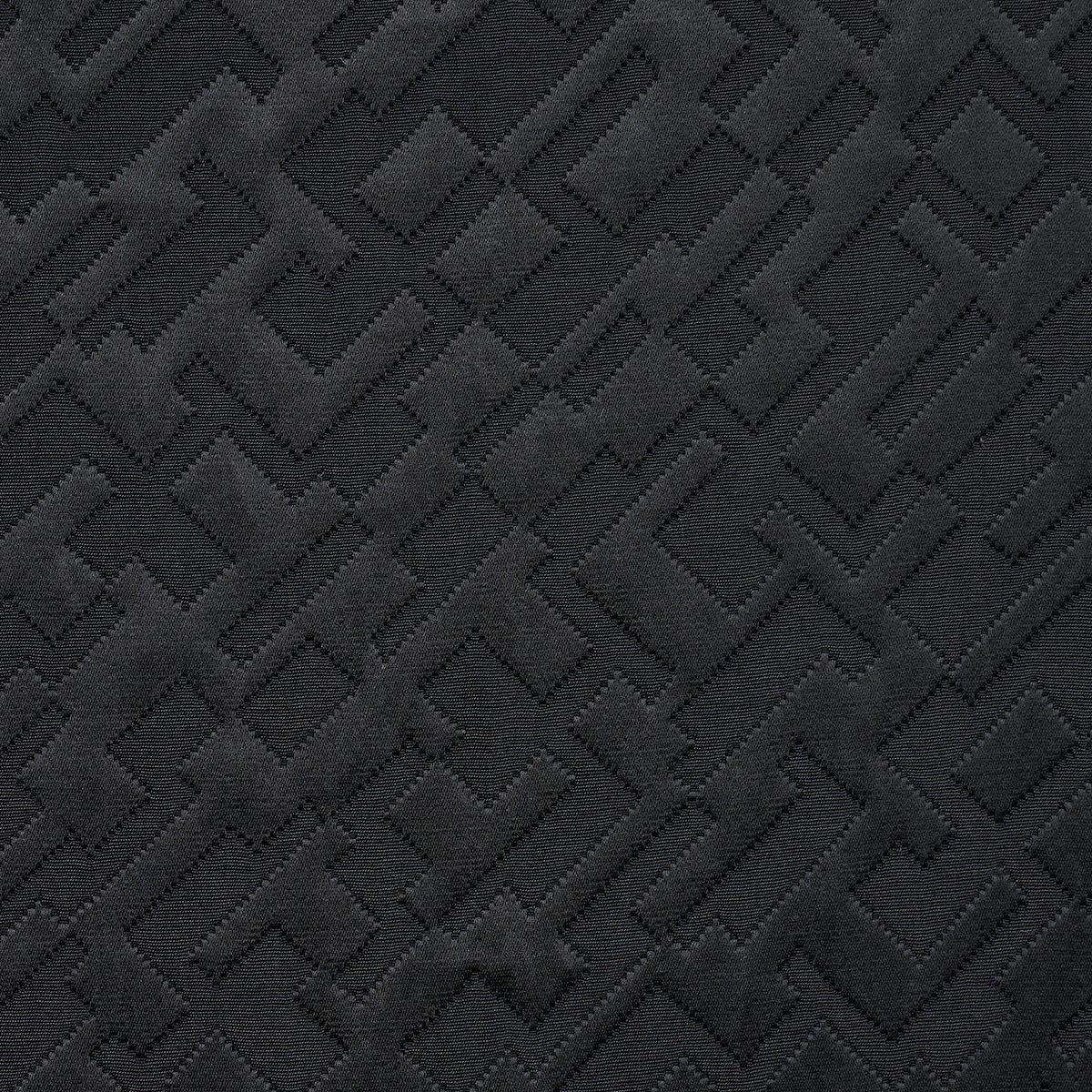 SALON-MATELASS-SATIN-EBONY-SCHUMACHER-71190