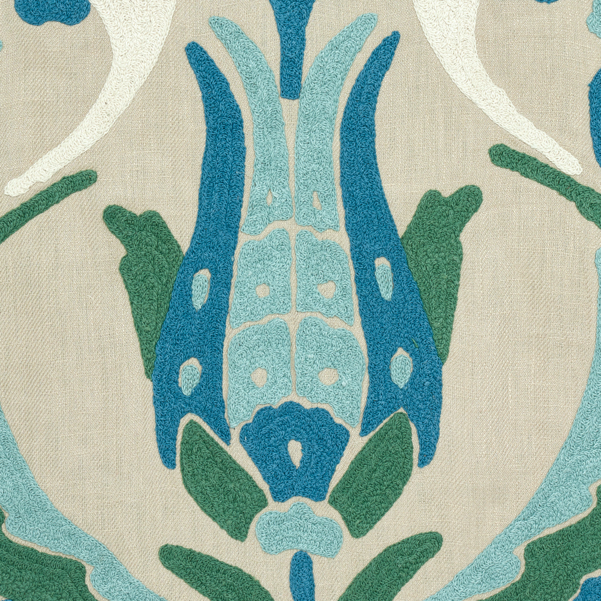 ANAGADA-EMBROIDERY-PEACOCK-SCHUMACHER-74141