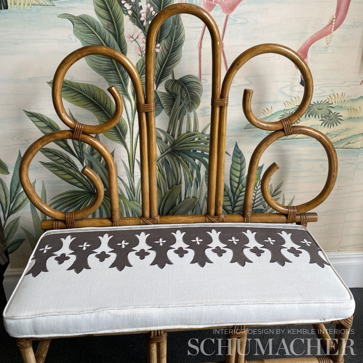 BERGAMA-APPLIQU-CARBON-IVORY-SCHUMACHER-74181