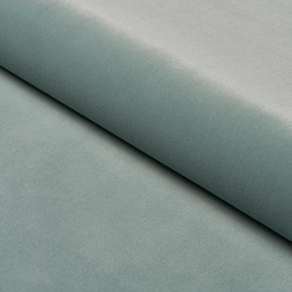 ALISTAIR-INDOOR-OUTDOOR-VELVET-MINERAL-SCHUMACHER-75387