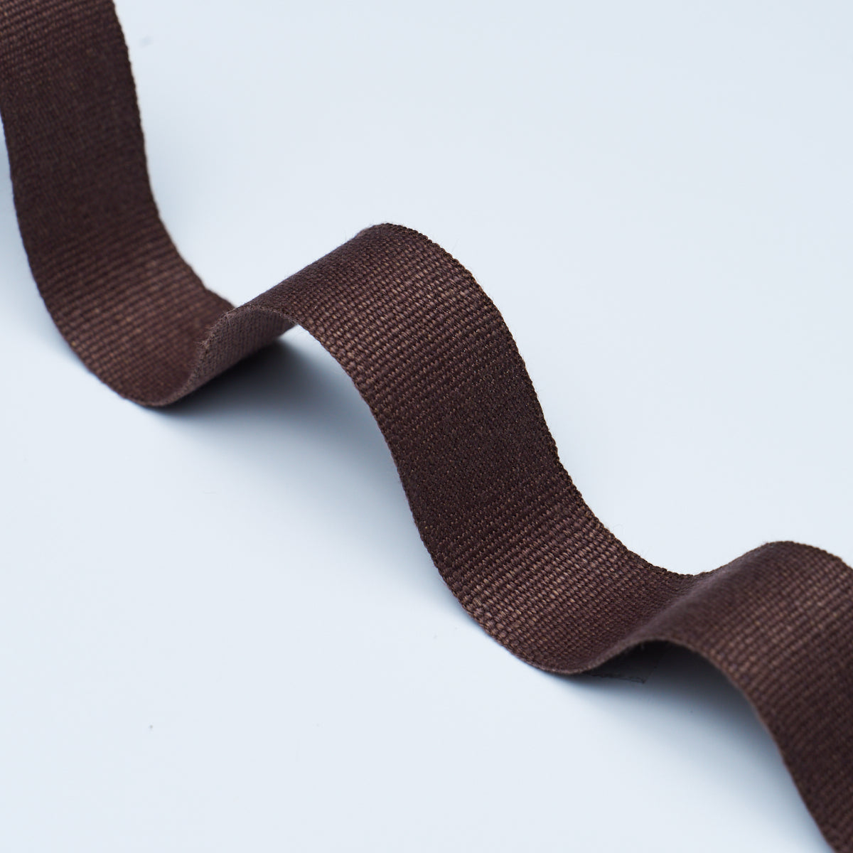 MATHIAS-LINEN-TAPE-MEDIUM-BROWN-SCHUMACHER-76869