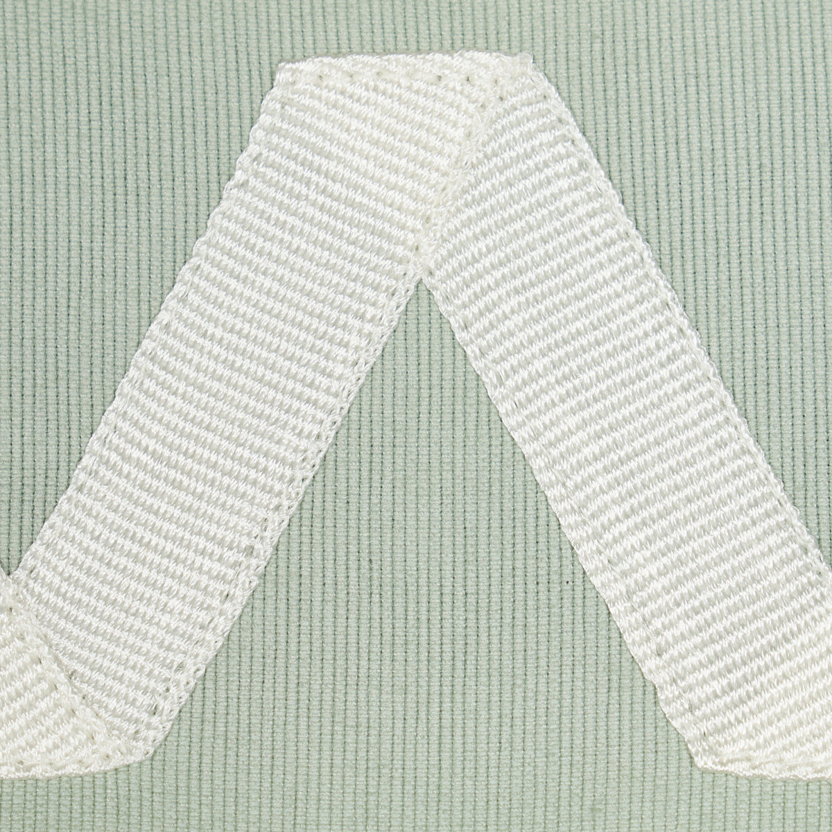 LEGERE-APPLIQU-TAPE-IVORY-ON-SEAGLASS-SCHUMACHER-80872