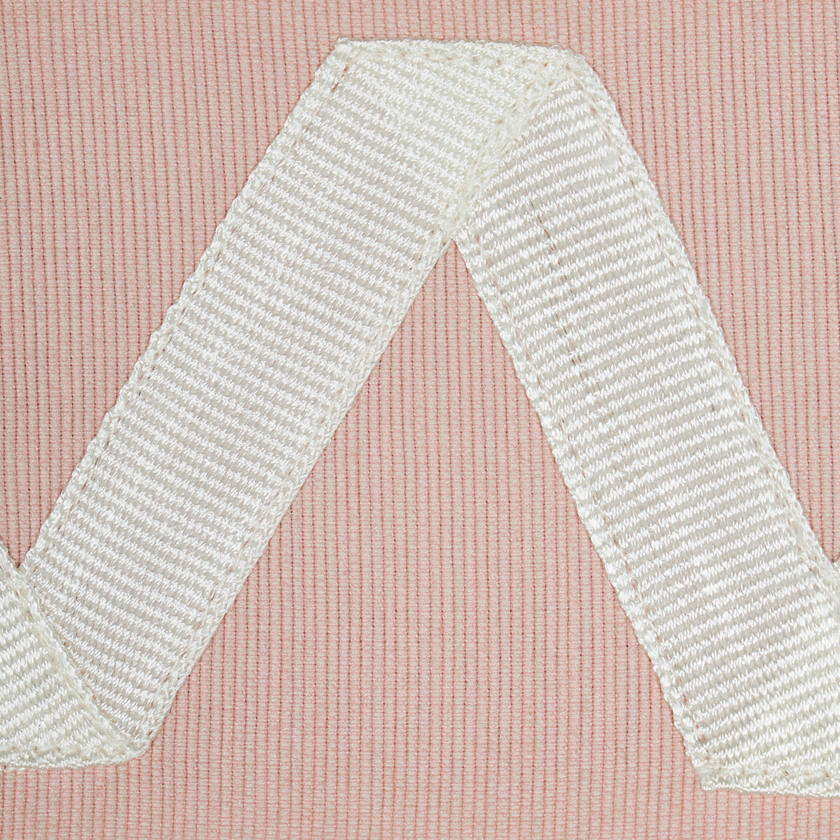 LEGERE-APPLIQU-TAPE-IVORY-ON-BLUSH-SCHUMACHER-80874