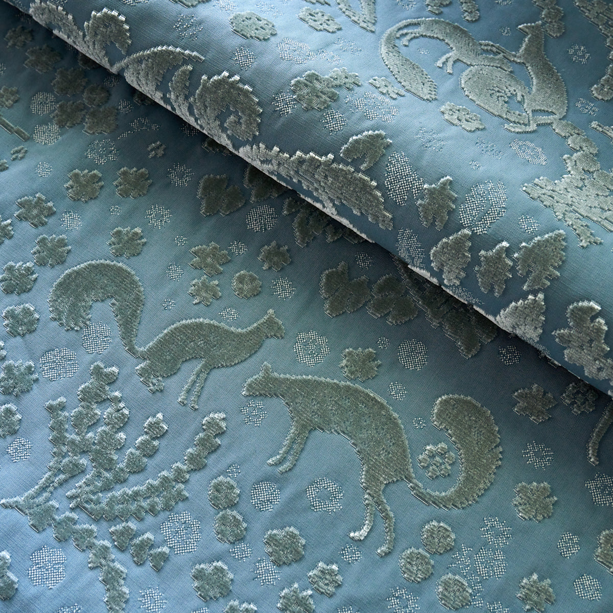 ARBOR-FOREST-SLATE-BLUE-SCHUMACHER-81310