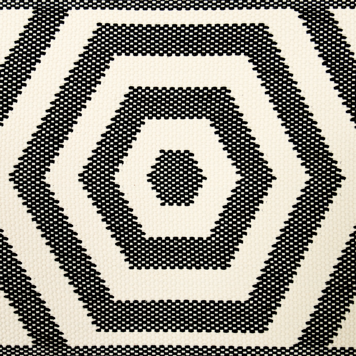 BEES-KNEES-INDOOR-OUTDOOR-TAPE-BLACK-SCHUMACHER-82452