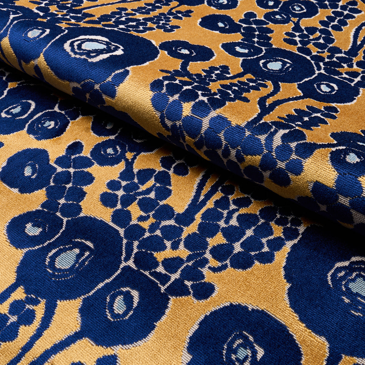 EMELIE-VELVET-SAPPHIRE-GOLD-SCHUMACHER-84791