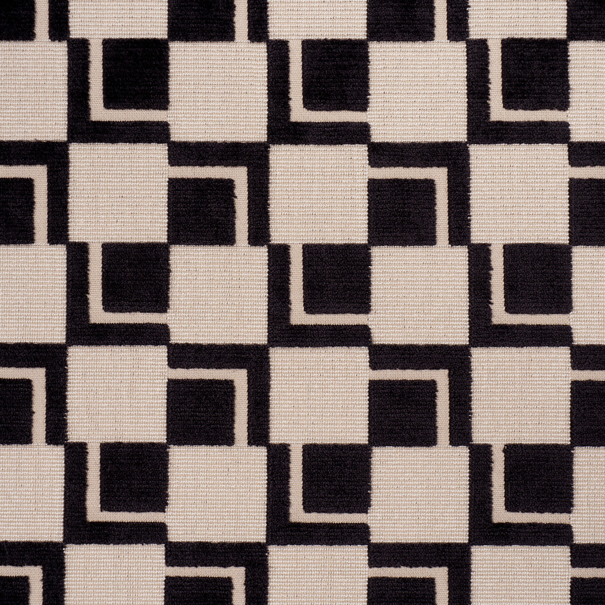 EDISON-VELVET-NOIR-SCHUMACHER-84802