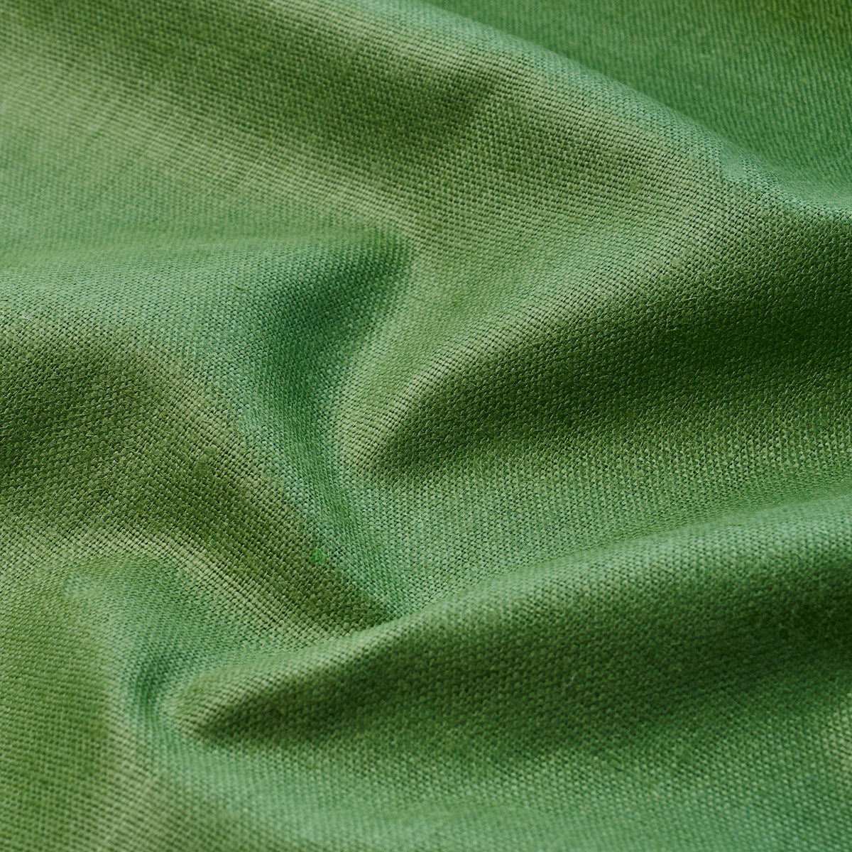 LEO-GLAZED-LINEN-LEAF-SCHUMACHER-84965
