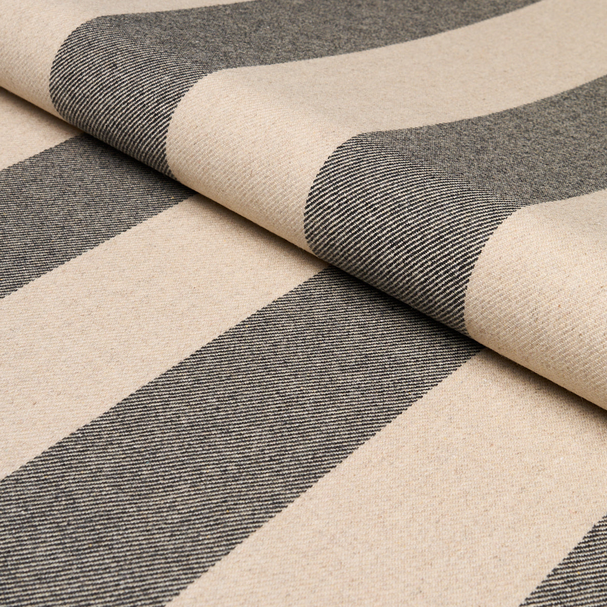 HEMLOCK-STRIPE-GRAPHITE-SCHUMACHER-85042