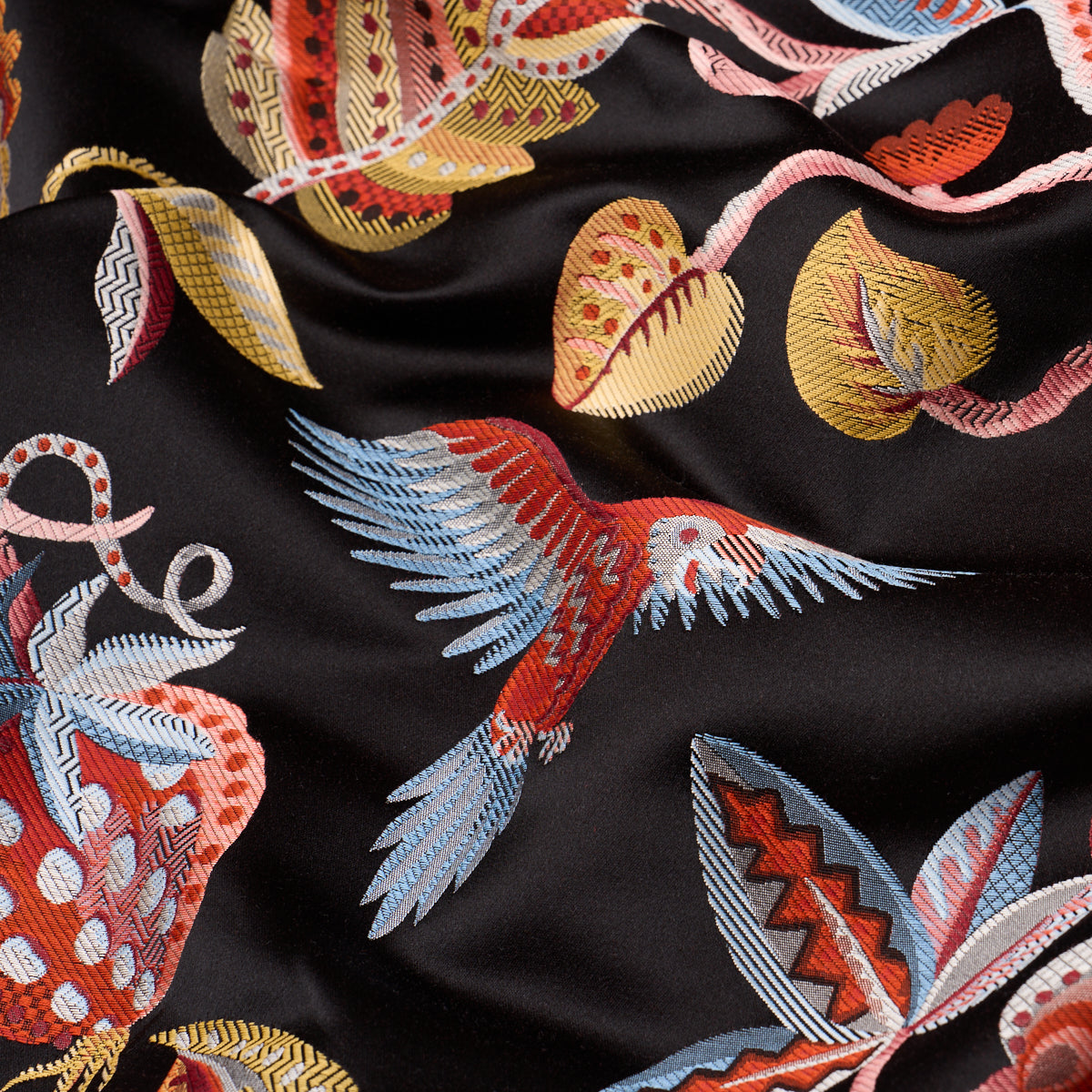 BIRDS-OF-PARADISE-WOVEN-NOIR-SCHUMACHER-85110