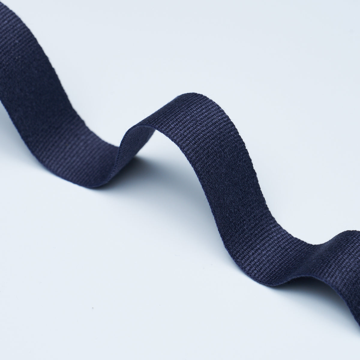 MATHIAS-LINEN-TAPE-MEDIUM-NAVY-SCHUMACHER-85231
