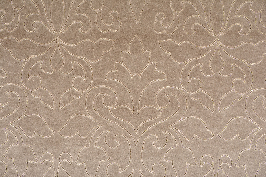 Classic Velvet - Taupe