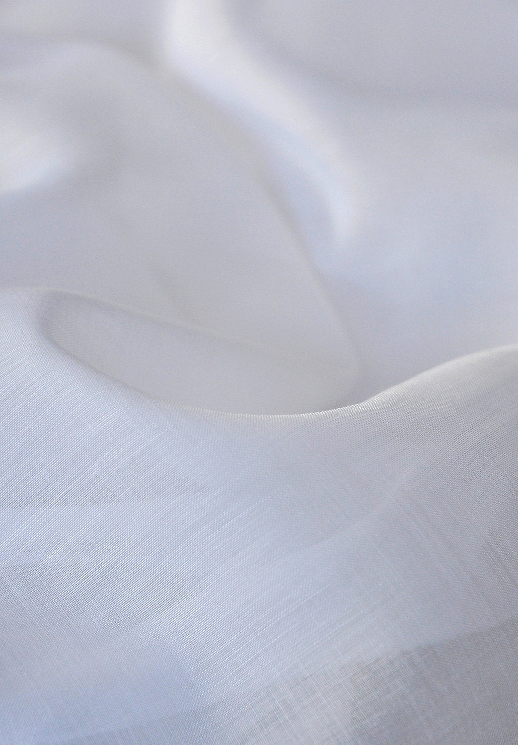 Vega M1 - White