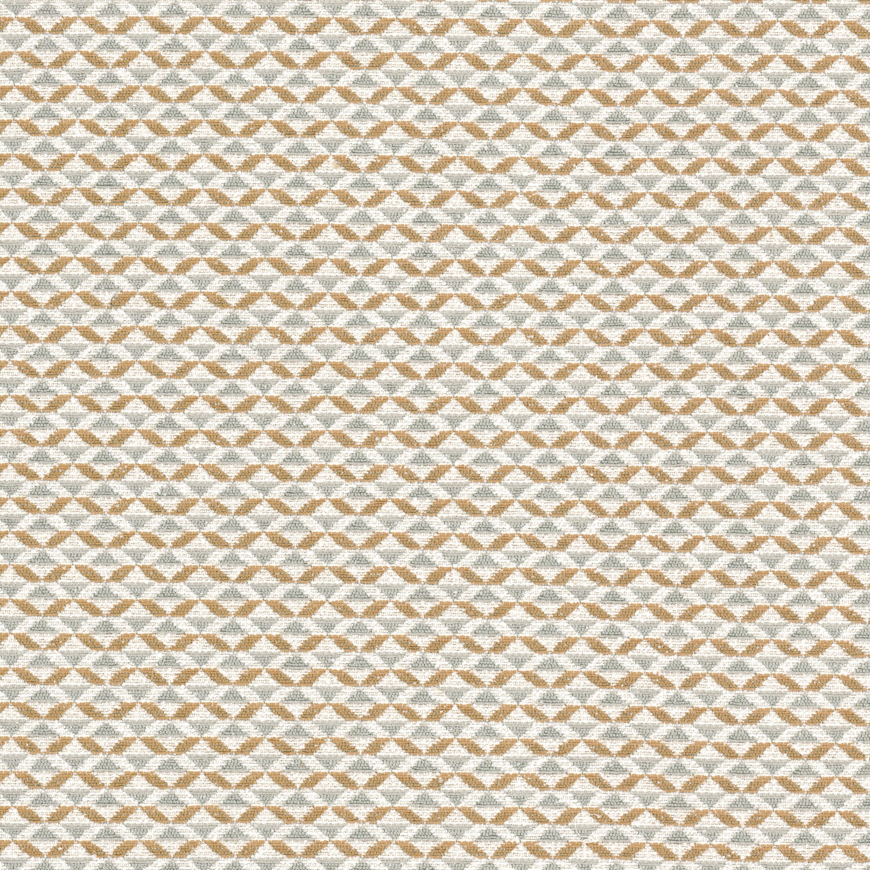IONA-4-ANTIQUE-STOUT-TEXTILES
