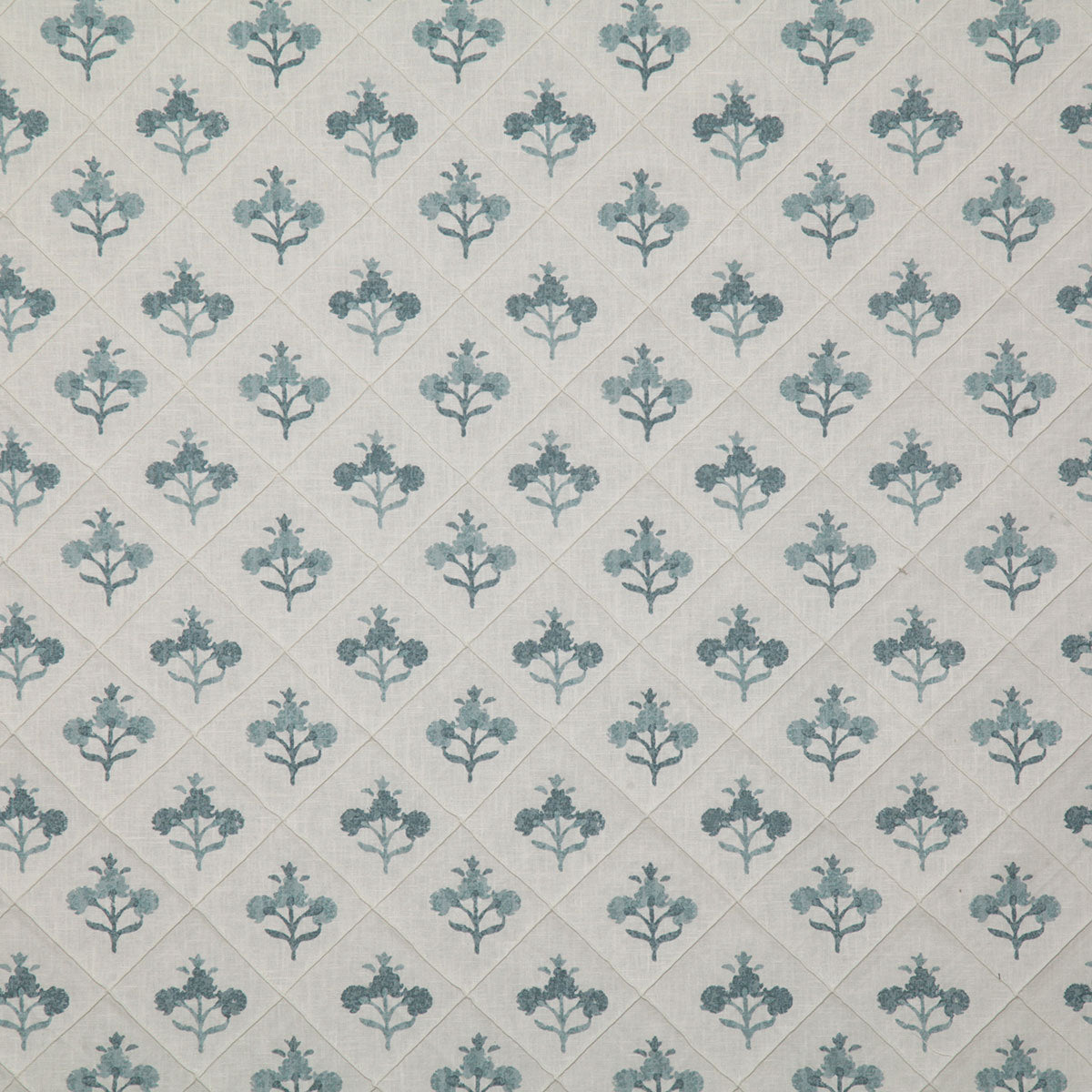 p6537-shyla-spa-pindler