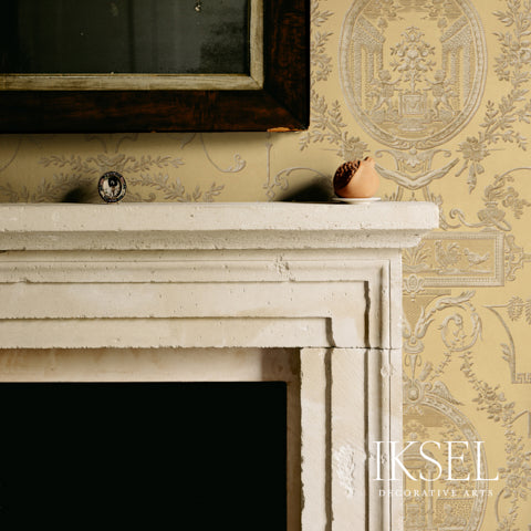 LOUIS-XVI-MEDALLIONS-GOLD-SCHUMACHER-RW407CR71-255